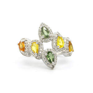 Срібна каблучка 925 проби 3,91 г з індійськими, шрі-ланкійськими, мадагаскарськими сапфірами класу AAAA та топазами 1,9 карат