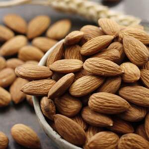 Мигдаль великий золотий сирий