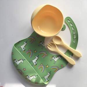 Дитячий посуд