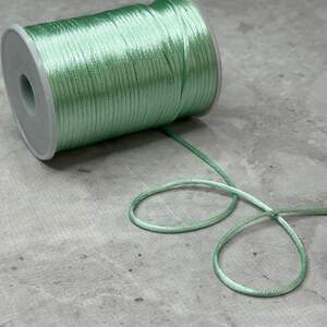 #69 Шнур корсетный (сатиновый, шелковый ) 2мм - мятный #69 Шнур корсетный (сатиновый, шелковый ) 2мм - мятный