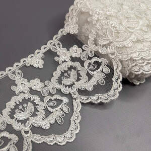(#142) Кружево на сетке органзе 11 см - Молоко