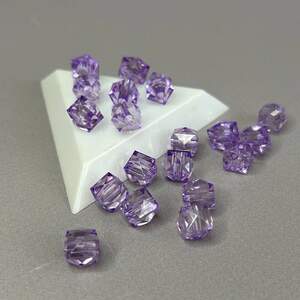 (20 гр) Бусины пластик граненые Куб Ø9 мм, - сиреневый