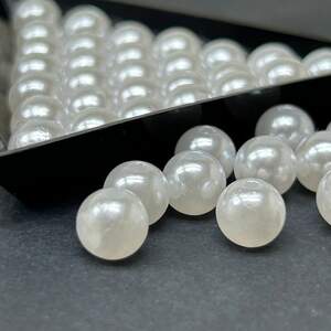 (20 грамм) Бусины пластик Ø8мм - белый перламутр