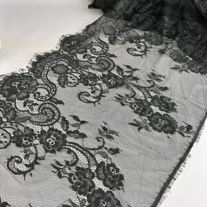 (3 м) Французское кружево с ресничками, Шантильи 41см (3320) - черный