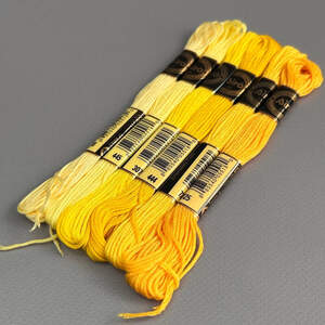 (6 шт по 8м) Набор мулине Airo (нитки для вышивания) - желтый микс (3078-725)