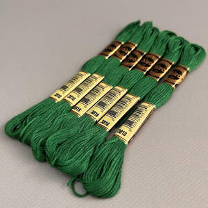 (6 шт по 8м) Набор мулине Airo (нитки для вышивания) - зеленый #3818