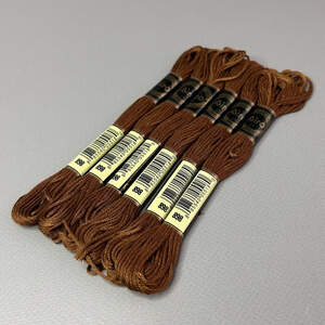 (6 шт по 8м) Набор мулине Airo (нитки для вышивания) - коричневый #898