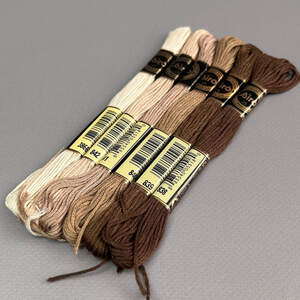 (6 шт по 8м) Набор мулине Airo (нитки для вышивания) - коричневый микс (3866-838)