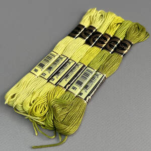 (6 шт по 8м) Набор мулине Airo (нитки для вышивания) - желтый