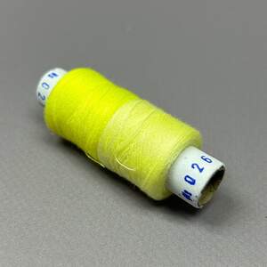 026/027 Нитки в катушках 40/2 , половинки (катушка 2х75м)