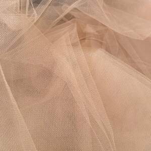 061-Фатин мягкий (средней жесткости) ширина 3м. Телесный