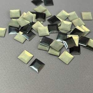 10г - Металлостразы термоклеевые, квадрат 10 мм - сталь