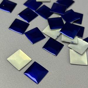 10г - Металлостразы термоклеевые, квадрат 13 мм - синий индиго