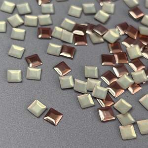 10г - Металлостразы термоклеевые, квадрат 5 мм - розовый