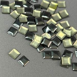 10г - Металлостразы термоклеевые, квадрат 5 мм - сталь
