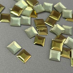 10г - Металлостразы термоклеевые, квадрат 7 мм - светлое золото