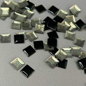 10г - Металлостразы термоклеевые, квадрат 7 мм - черный