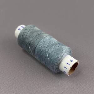 114/204 Нитки в катушках 40/2 , половинки (катушка 2х75м)