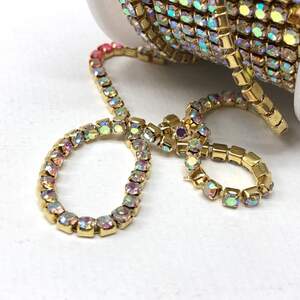 1м - Стразовая цепь SS10 (2,8 мм), Кристалл с покрытием АВ в золоте 1м - Стразовая цепь SS10 (2,8 мм), Кристалл с покрытием АВ в золоте