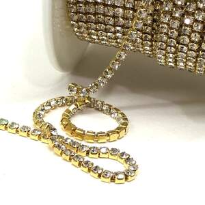 1м - Стразовая цепь SS6 (2мм), Кристалл в золоте