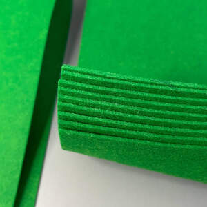2 мм - Фетр плотный, 40х60 см, цвет - зеленый 53