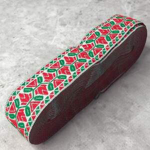 2,5 см Тесьма национальная - красный с зеленым орнамент