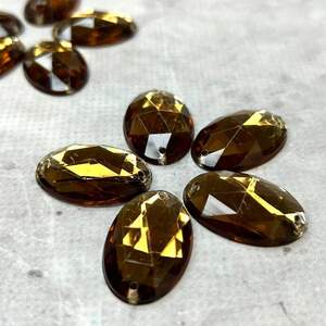 20 шт - Стразы акриловые пришивные 20х30 мм, коричневый 20 шт - Стразы акриловые пришивные 20х30 мм, коричневый