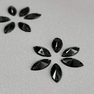 20 шт - Стразы акриловые пришивные 7х15 мм лодочка, черный