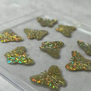 22мм Пайетка бабочка 5г - золото светлое голограмма