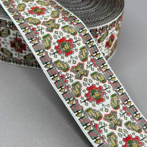 3,3 см Тесьма с украинским орнаментом - вышиванка мак