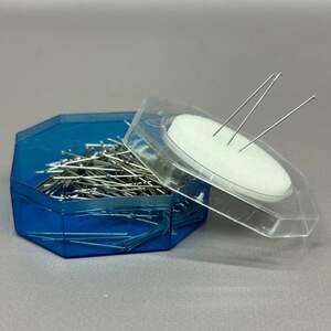 3,5 см булавки-гвоздики портновские (100шт) в игольнице