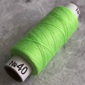 304 Нитки в катушках, швейные 100 полиэстер 40/2 (боб 200м)