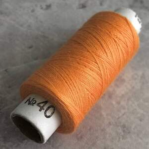 312 Нитки в катушках, швейные 100 полиэстер 40/2 (боб 200м)