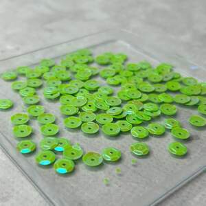 5 г - Пайетка круглая шестигранник 7 мм - салатовый с АВ