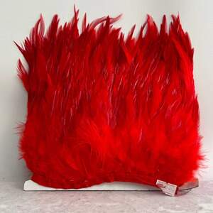 50 см - Перья петуха на ленте 8-12 см - красный