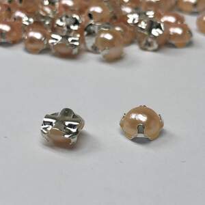 6 мм - Полубусины в оправе, пришивные - 10г персик