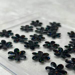 Ø14мм Пайетка цветочек ромашка 5г - черная голограмма