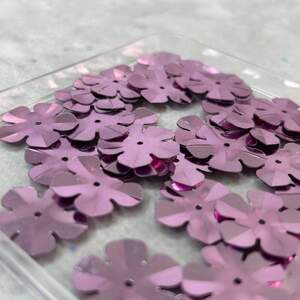 Ø20мм Пайетка граненая цветочек 5г - сиреневый
