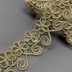 А06/1 - Тесьма макраме с люрексом и пайетками 4,5 см - золото А06/1 - Тесьма макраме с люрексом и пайетками 4,5 см - золото