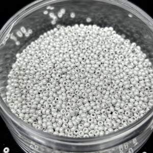 Бисер чешский Preciosa 10/0, цвет 16249 - 5 г