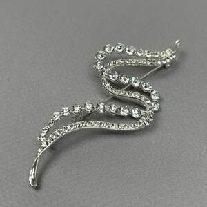 Брошь-булавка Сияние 8 см - светлое серебро #88810