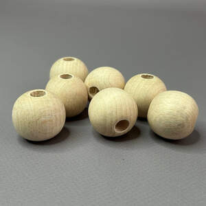 Бусина деревянная круглая 25 мм, бук отверстие 8 мм