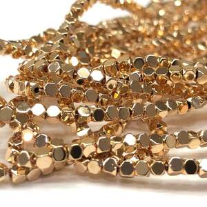 Бусины Гематит шестигранник 2,3х2,3 мм, (165 шт) - цвет Золото