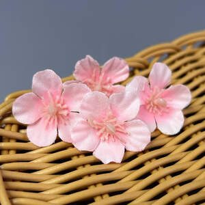 Искусственный цветок вишни 3 см - розовый