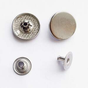 Кнопка Таблетка - 17мм Никель 720шт. Нержавейка (108917) Кнопка Таблетка - 17мм Никель 720шт. Нержавейка (108917)