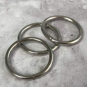 Кольцо для сумки Ø 2,5 см - никель Кольцо для сумки Ø 2,5 см - никель