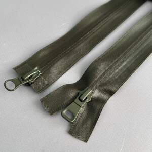 Молния спиральная Т7 прорезиненная матовый Хаки - 2 бегунка 100 см Молния спиральная Т7 прорезиненная матовый Хаки - 2 бегунка 100 см