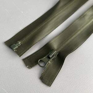 Молния спиральная Т7 прорезиненная матовый ХАКИ- 1 бегунок 80 см Молния спиральная Т7 прорезиненная матовый ХАКИ- 1 бегунок 80 см