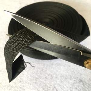 НА Метраж Стропа сумочная-ременная - 2см черная НА Метраж Стропа сумочная-ременная - 2см черная