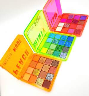 Неоновые тени для век Moly Coco Неоновые тени для век Moly Coco